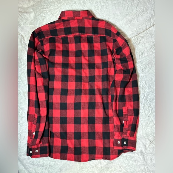 Red and black Buffalo checkered flannel - Picture 4 of 5
